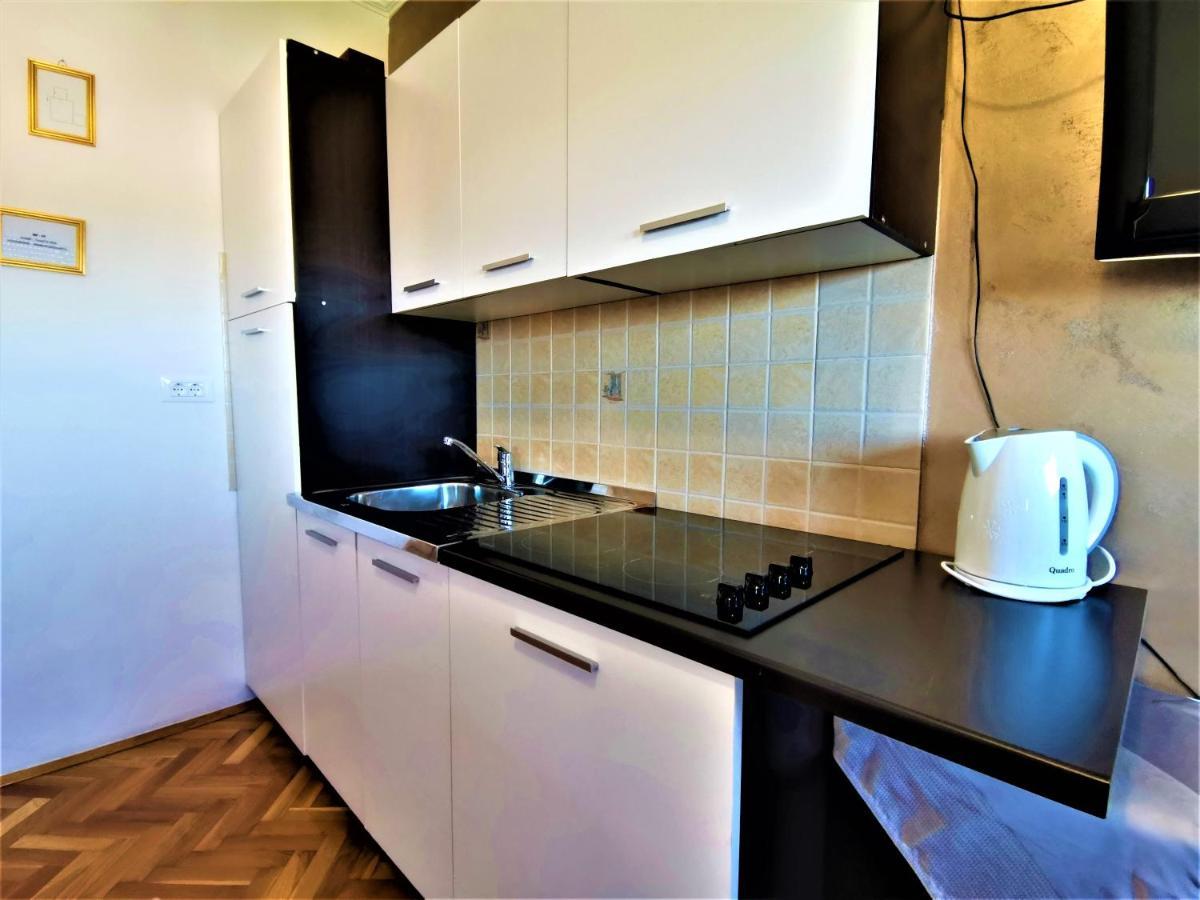 Studio Jasmin Ρόβινι Εξωτερικό φωτογραφία