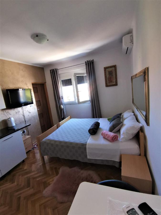 Studio Jasmin Ρόβινι Εξωτερικό φωτογραφία